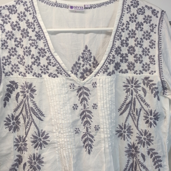 Sevya Hand Embroidered White/ Lilac Tunic NWOT SIze S - Picture 6 of 10